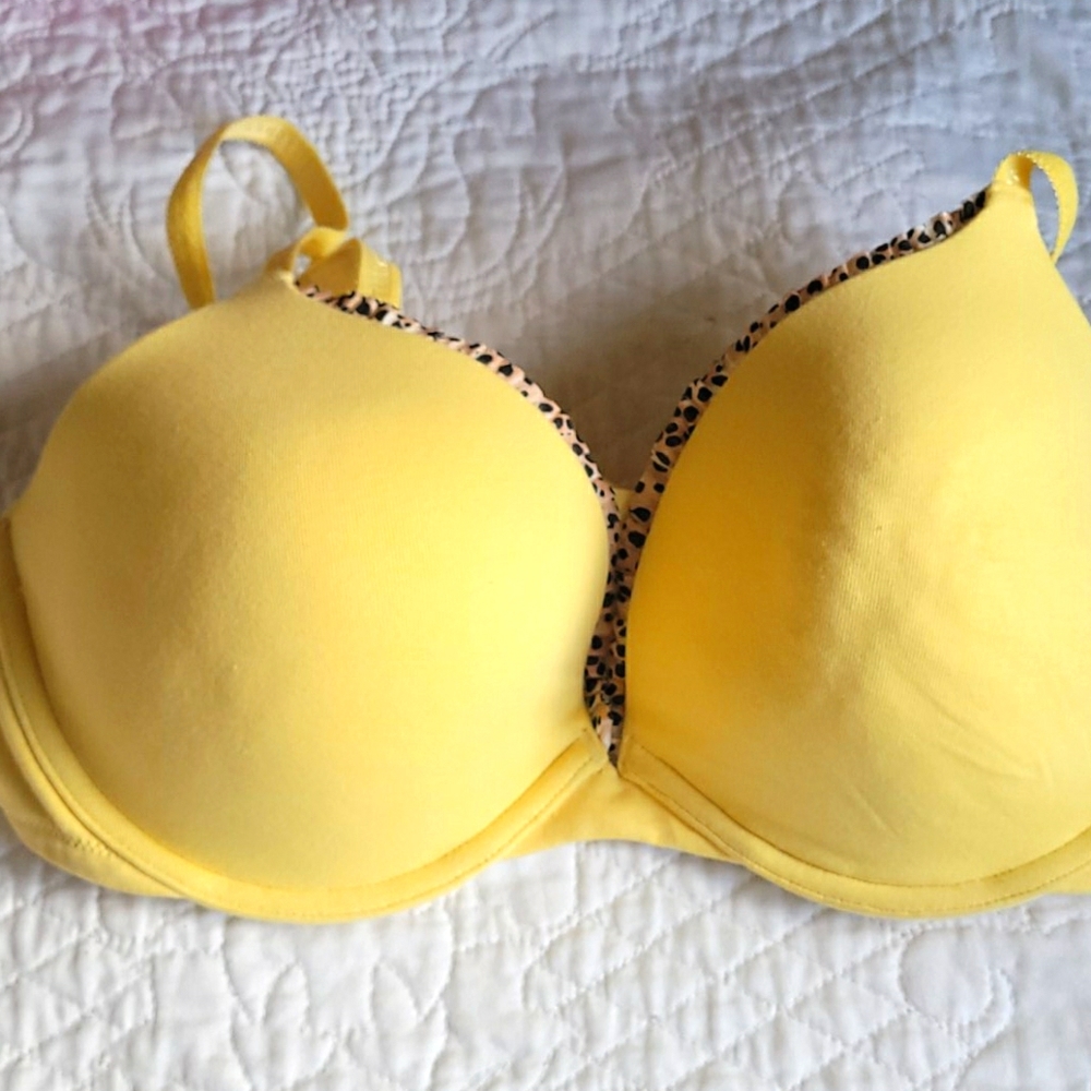 Victoria Secret bra